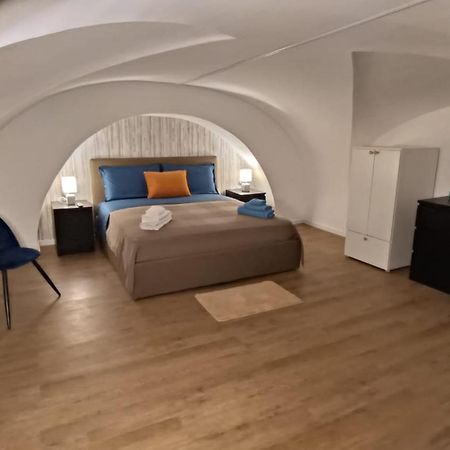 Maison Ventimiglia 83 卡塔尼亚 外观 照片